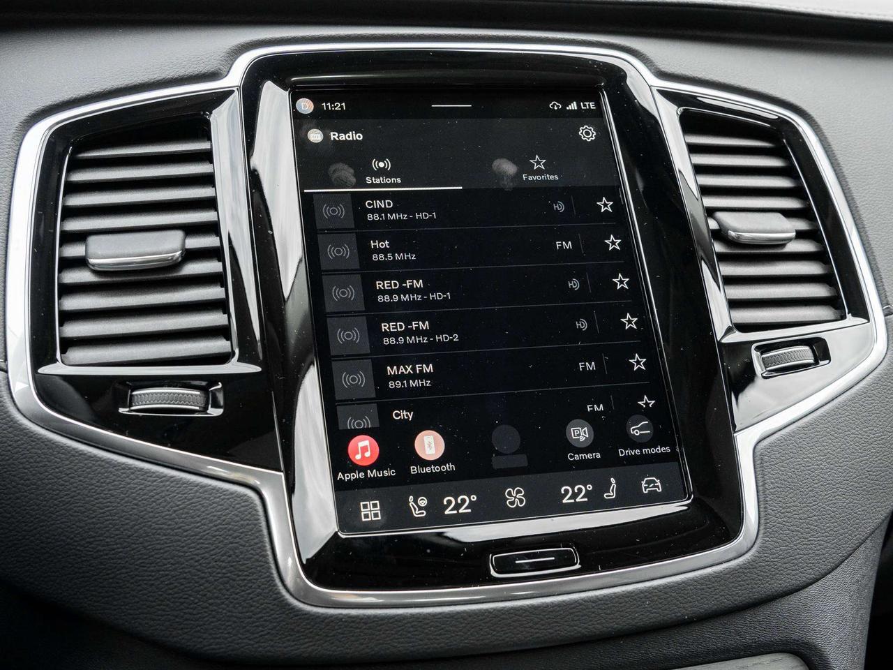 2025 Volvo XC90 ULTRA^Plug-In Hybrid^CPO Finance Rate fr 2.99%* Photo