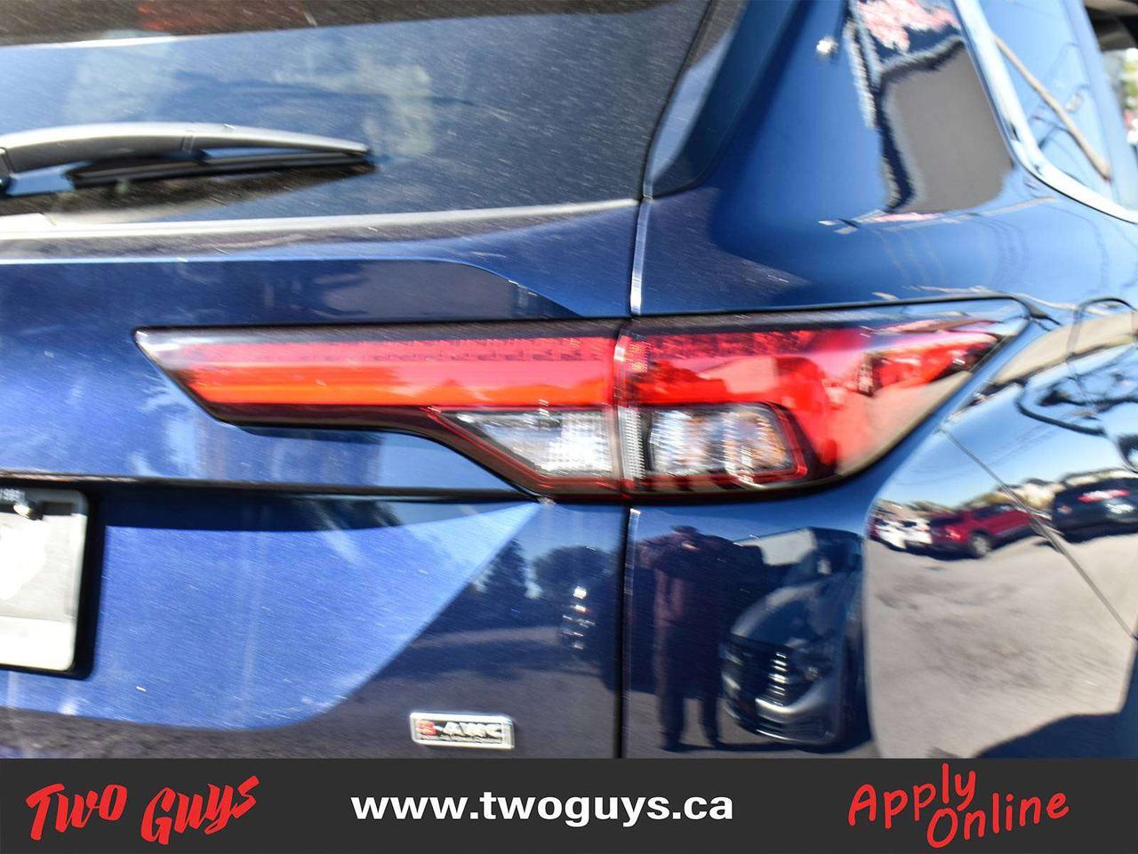 2024 Mitsubishi Outlander ES AWD Back Up Camera Photo