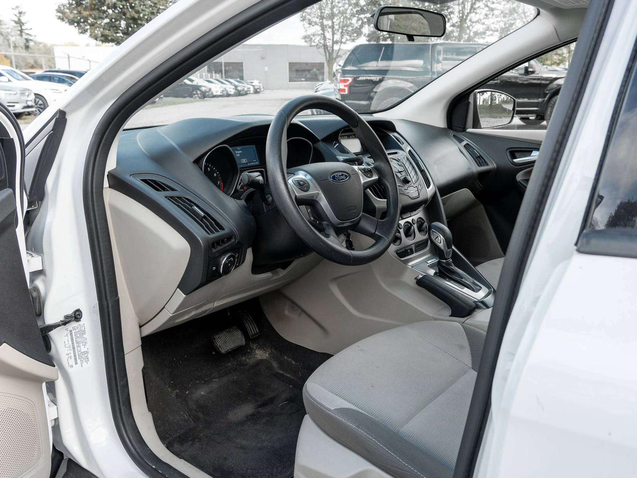 2014 Ford Focus SE   TRADE   AS IS Photo