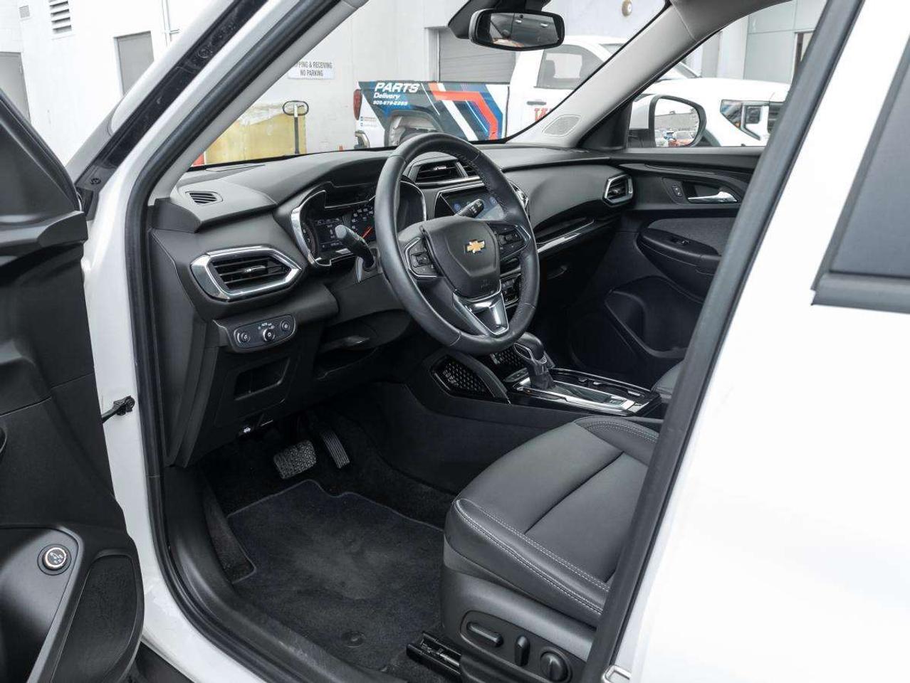 2022 Chevrolet TrailBlazer FWD 4dr LT Photo