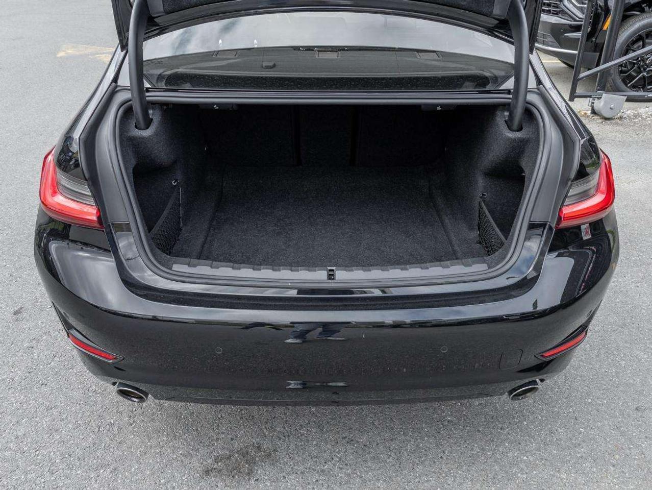 2021 BMW 3 Series Sedan North America Photo