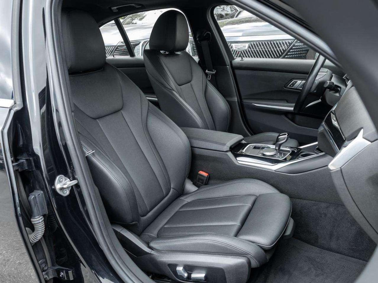 2021 BMW 3 Series Sedan North America Photo