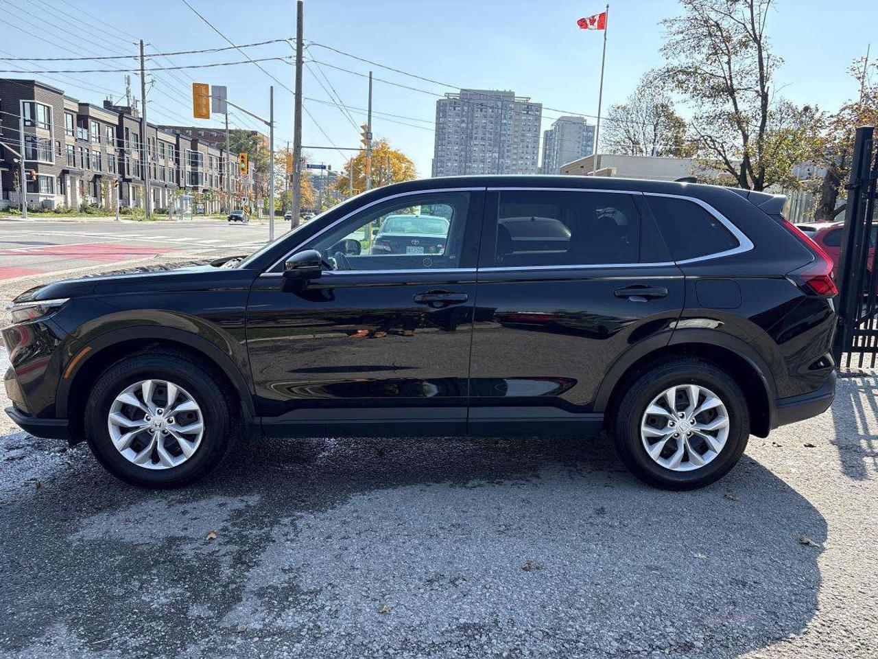 2025 Honda CR-V LX AWD Honda Certified With 7YRS/160K Warranty Photo4