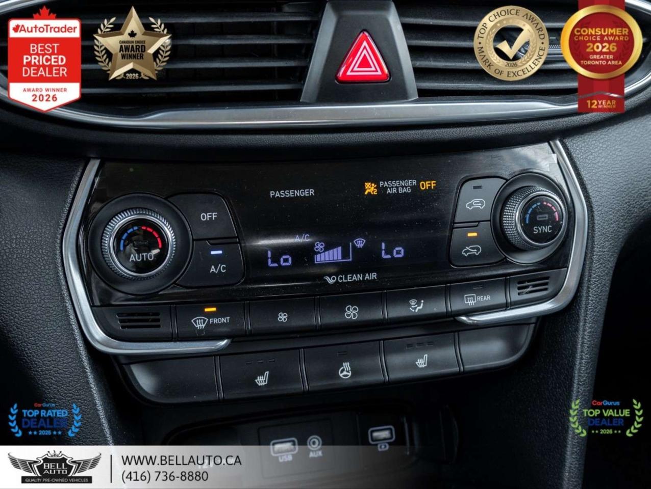 2020 Hyundai Santa Fe Preferred   B.CAM   PANO   LTHR   CARPLAY   DRIVEMODS   NOACCIDENT Photo
