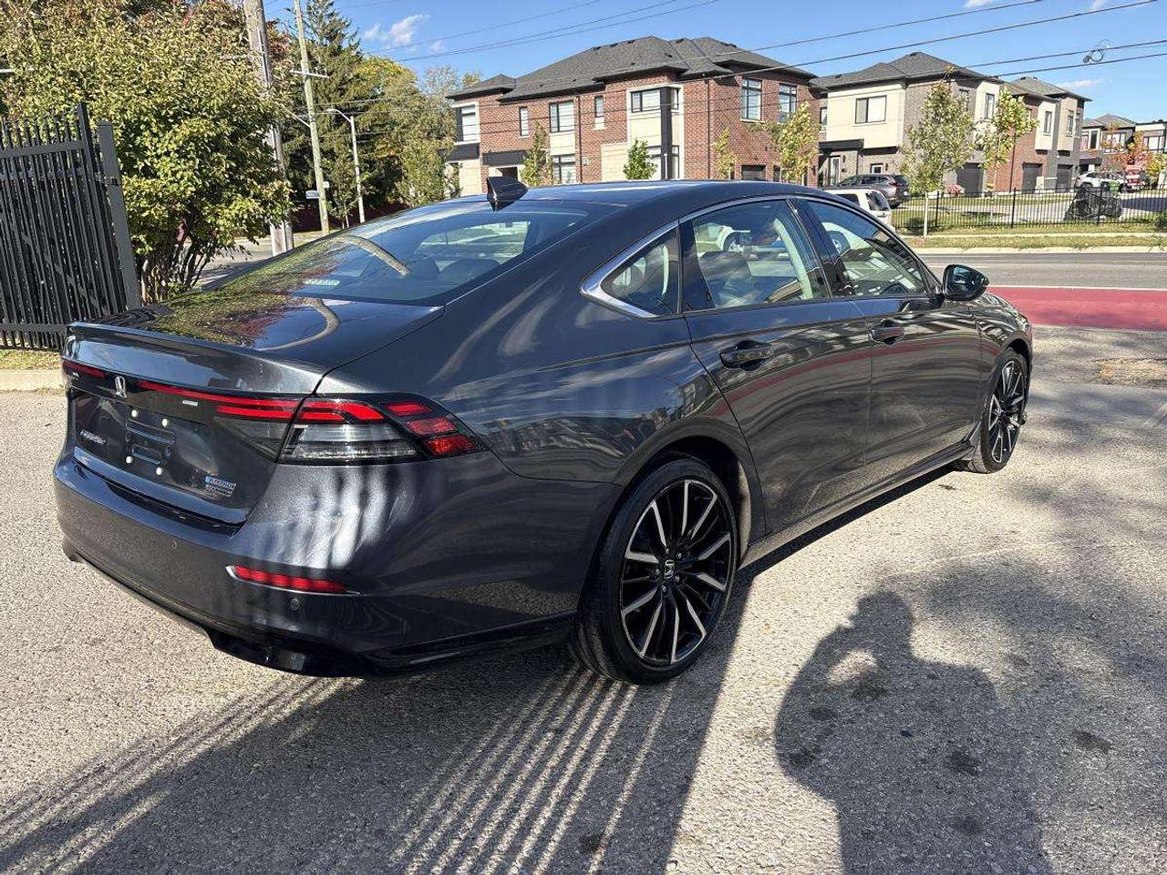 2024 Honda Accord Touring Honda Certified With 7YRS/160K Warranty Photo