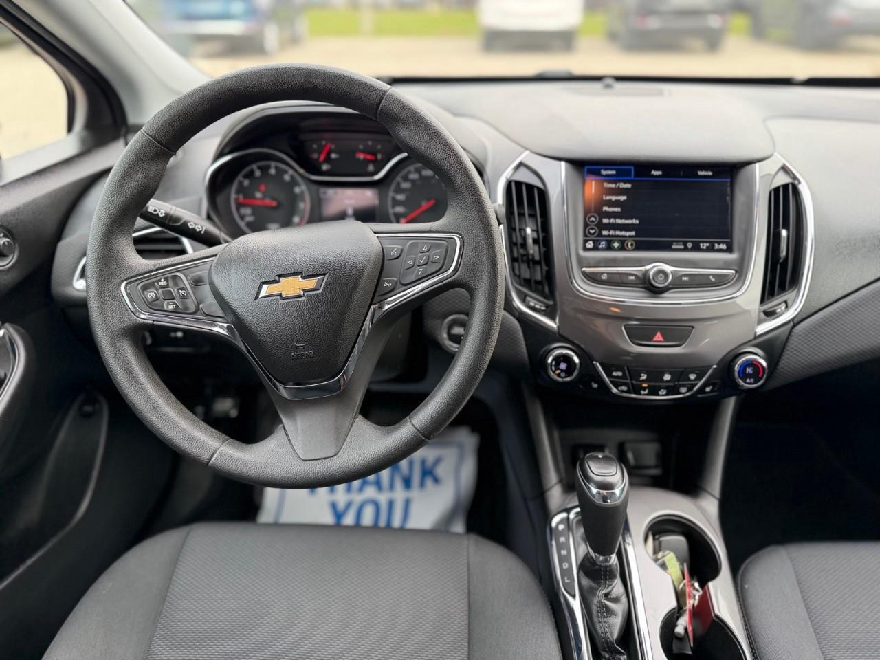 2019 Chevrolet Cruze LT 4dr Sedan Photo