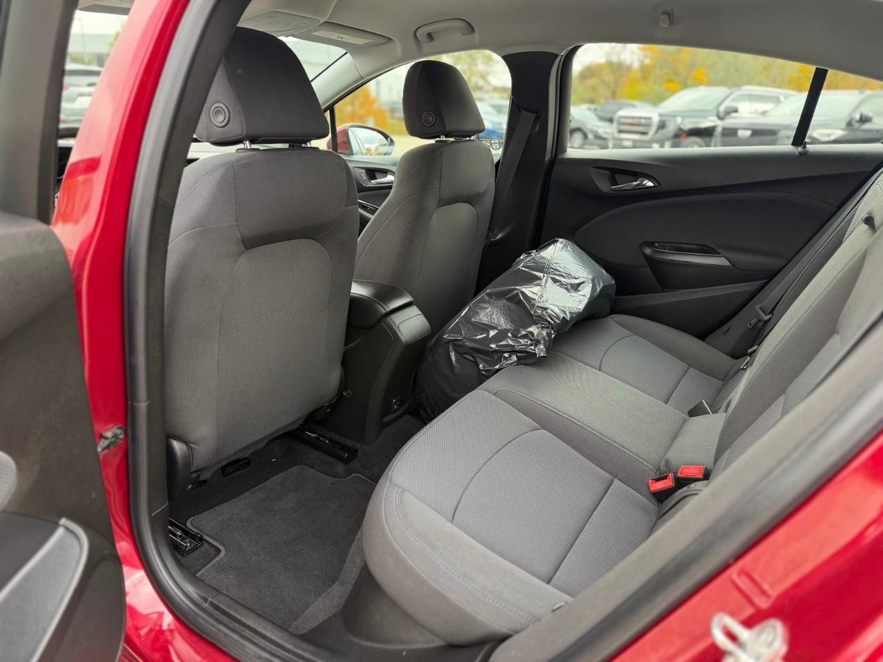 2019 Chevrolet Cruze LT 4dr Sedan Photo