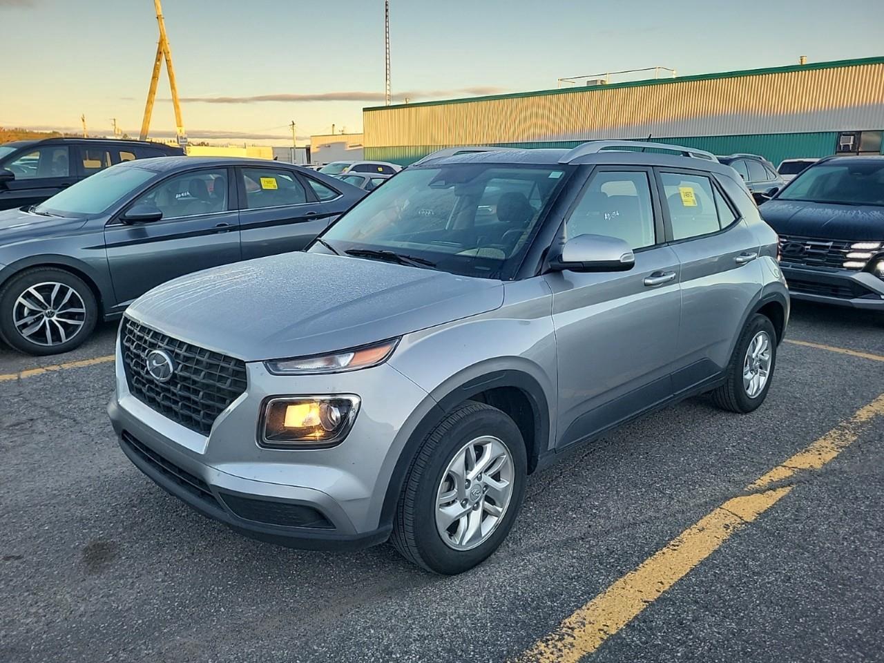 2025 Hyundai Venue Preferred 4dr Front-Wheel Drive Photo0