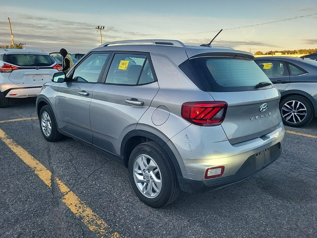 2025 Hyundai Venue Preferred 4dr Front-Wheel Drive Photo5