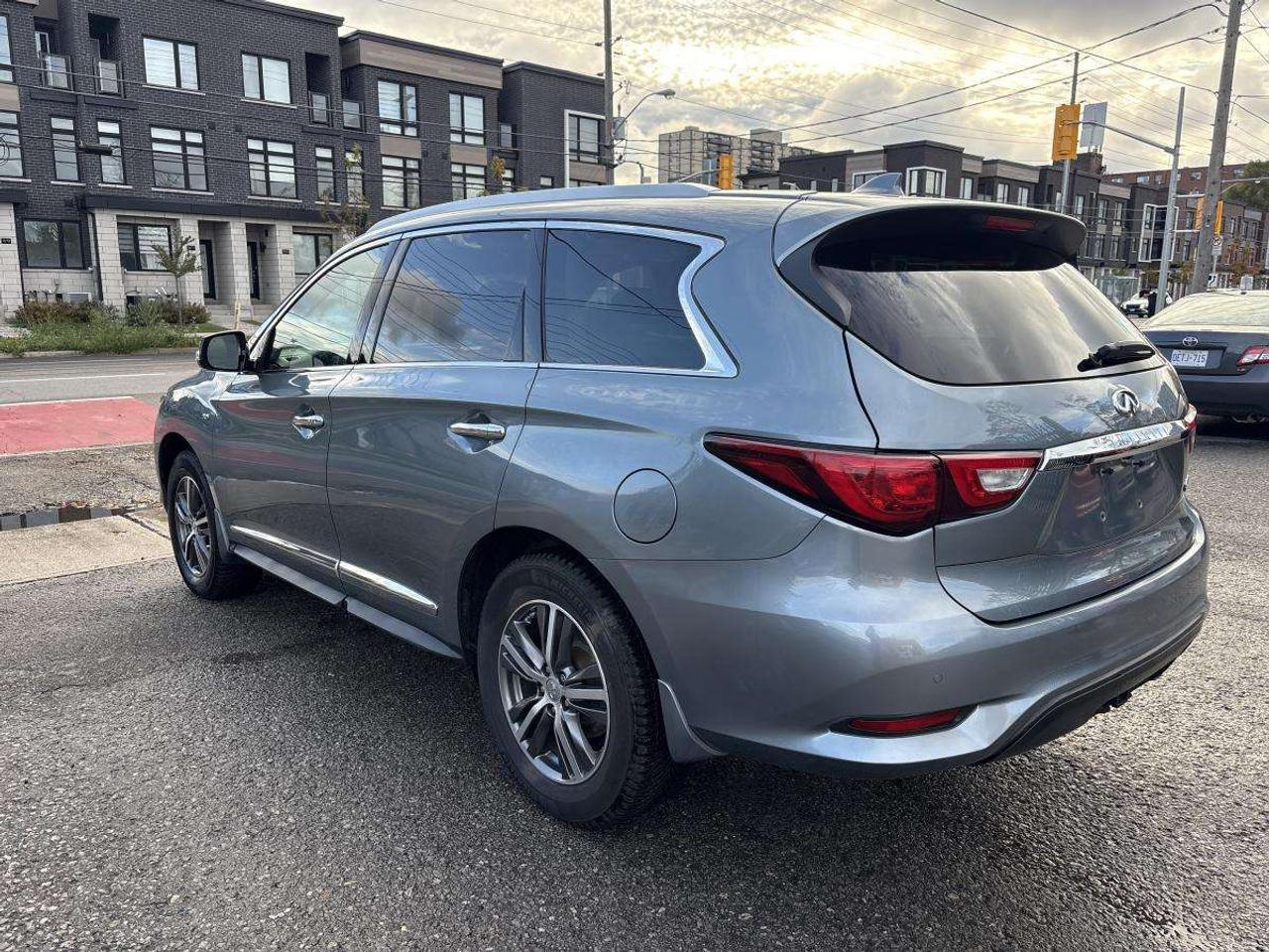 2018 Infiniti QX60 Base Leather seats/Navigation/360 Camera Photo3