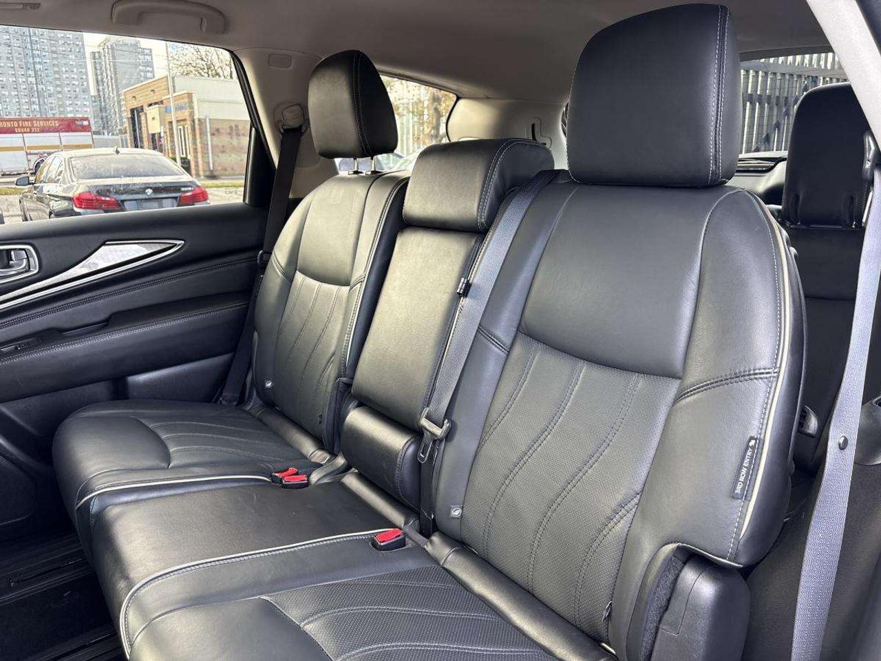 2018 Infiniti QX60 Base Leather seats/Navigation/360 Camera Photo