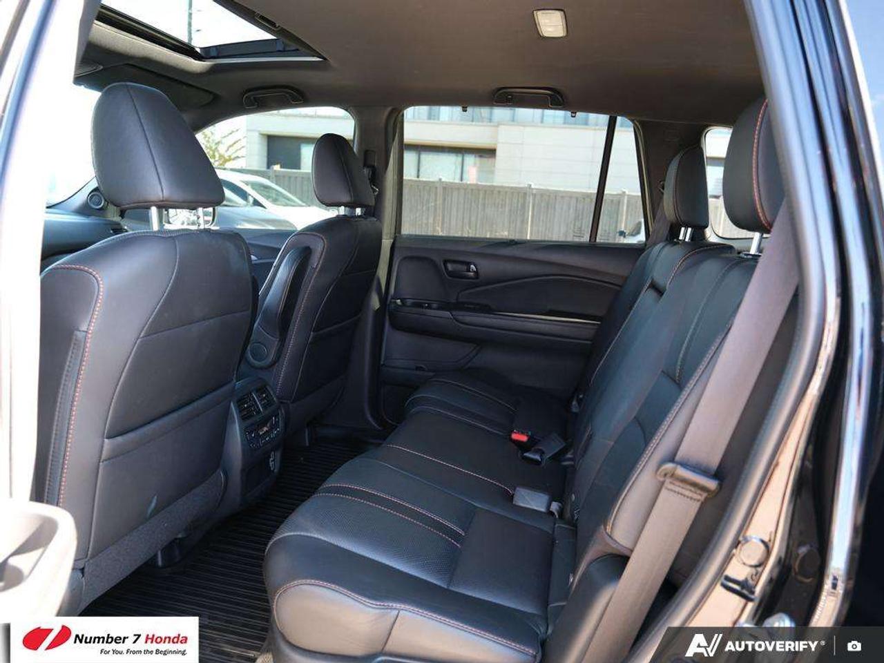 2022 Honda Pilot TrailSport *EXTENDED POWERTRAIN WARRANTY*NO REPORTED ACCIDENTS*ONE OWNER Photo