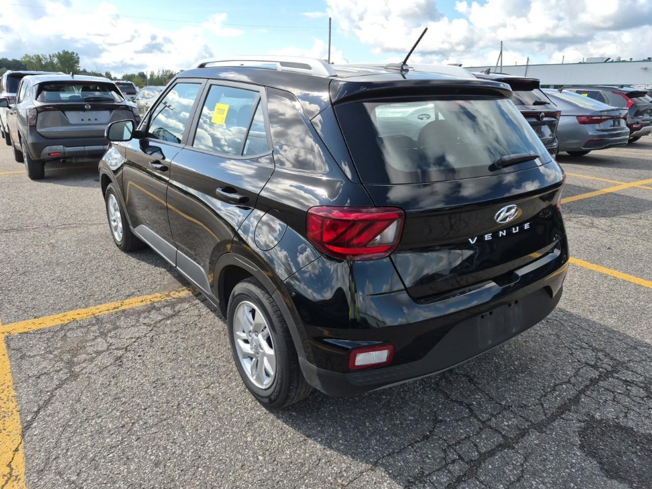 2026 Hyundai Venue Preferred 4dr Front-Wheel Drive Photo5