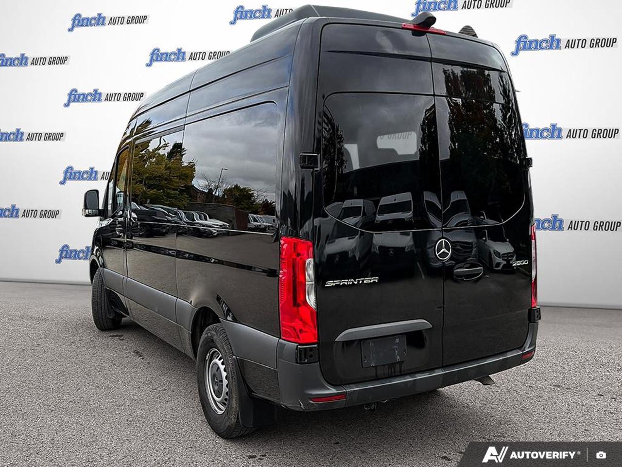 2022 Mercedes-Benz Sprinter 2500 High Roof V6 Sprinter 2500 Passenger Van 144 in. WB Rear-Wheel Drive Photo3