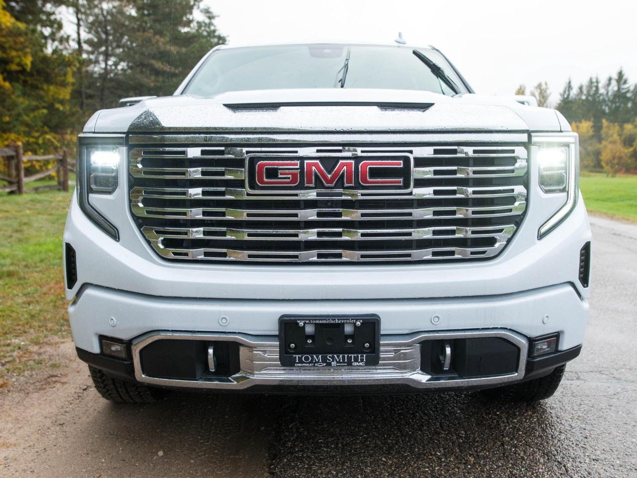 2026 GMC Sierra 1500 Crew Cab Standard Box 4-Wheel Drive Denali Photo
