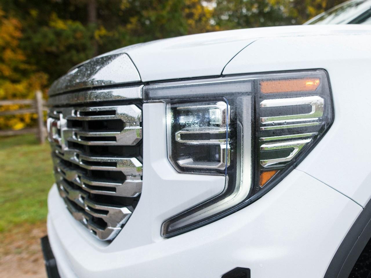 2026 GMC Sierra 1500 Crew Cab Standard Box 4-Wheel Drive Denali Photo