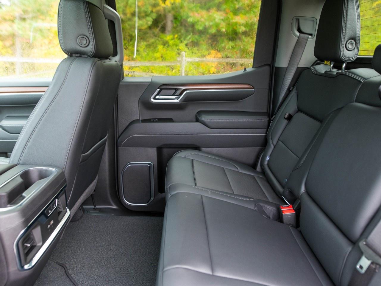 2026 GMC Sierra 1500 Crew Cab Standard Box 4-Wheel Drive Denali Photo