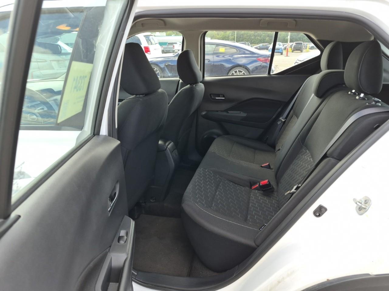 2025 Nissan Kicks Play SV 4dr Front-Wheel Drive Photo