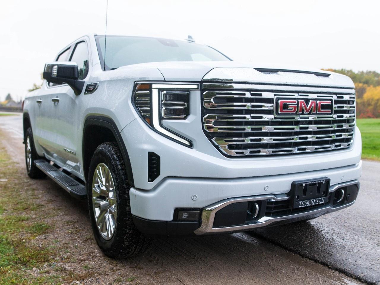 2026 GMC Sierra 1500 Crew Cab Short Box 4-Wheel Drive Denali Photo