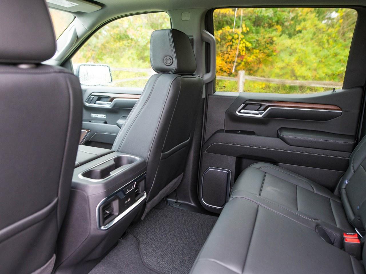 2026 GMC Sierra 1500 Crew Cab Short Box 4-Wheel Drive Denali Photo