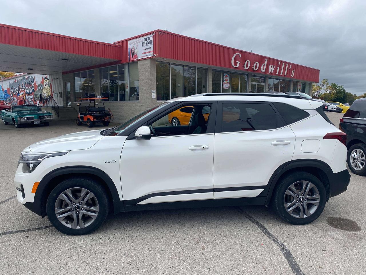 2021 Kia Seltos EX, CLEAN CARFAX, AWD, 2.0L, REMOTE START, SUNROOF Photo