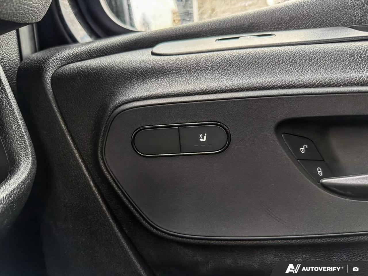 2022 Mercedes-Benz Sprinter 2500 High Roof V6 Sprinter 2500 Passenger Van 144 in. WB Rear-Wheel Drive Photo