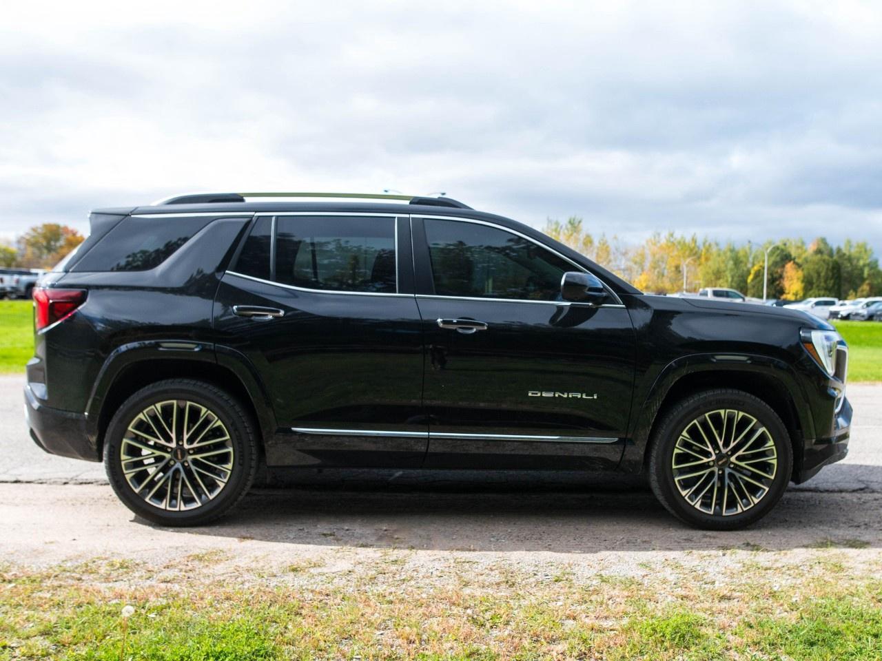 2026 GMC Terrain AWD Denali Photo