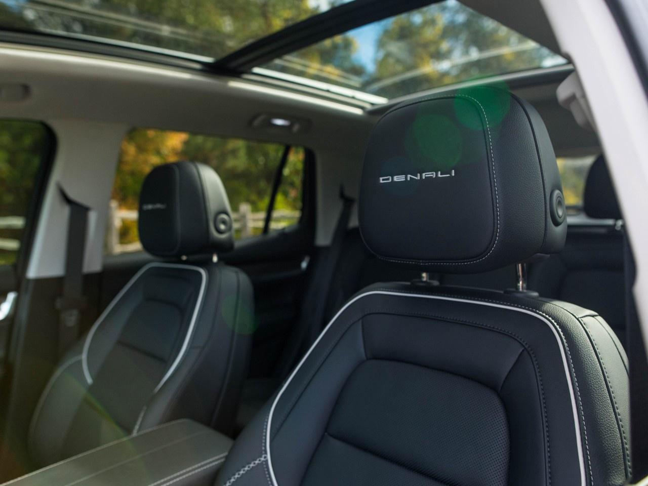 2026 GMC Terrain AWD Denali Photo