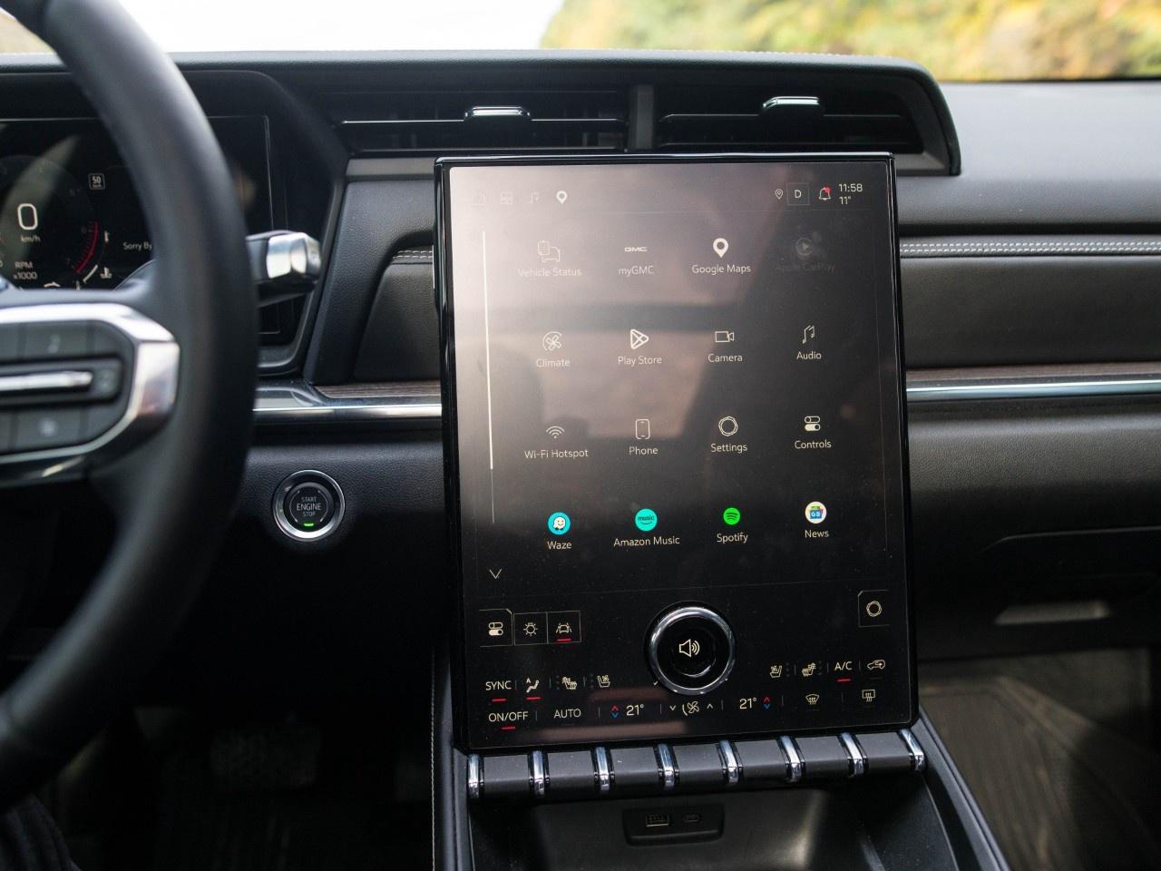 2026 GMC Terrain AWD Denali Photo