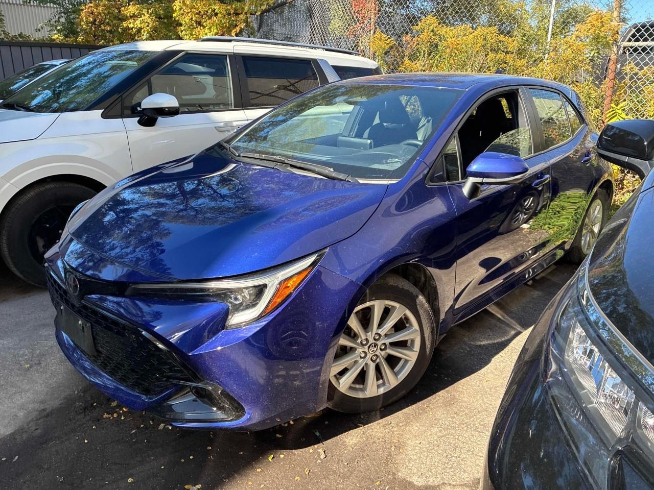 2025 Toyota Corolla Hatchback Base 5dr Photo2