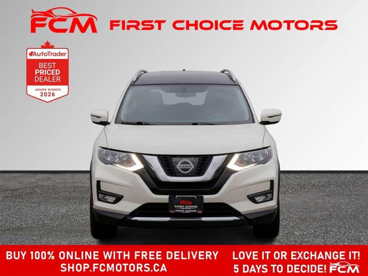 2017 Nissan Rogue SV AWD   FULLY CERTIFIED WITH WARRANTY Photo