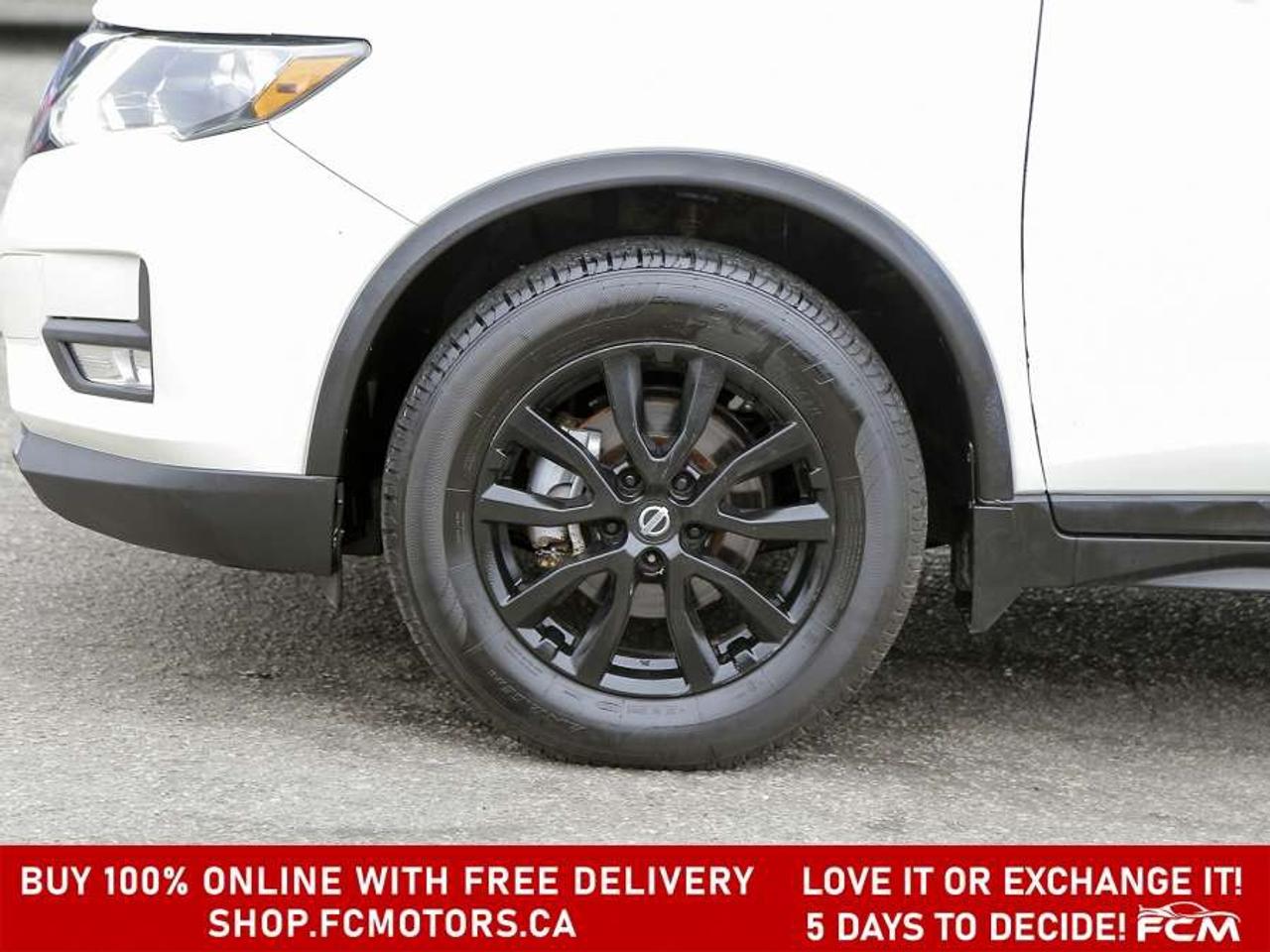 2017 Nissan Rogue SV AWD   FULLY CERTIFIED WITH WARRANTY Photo