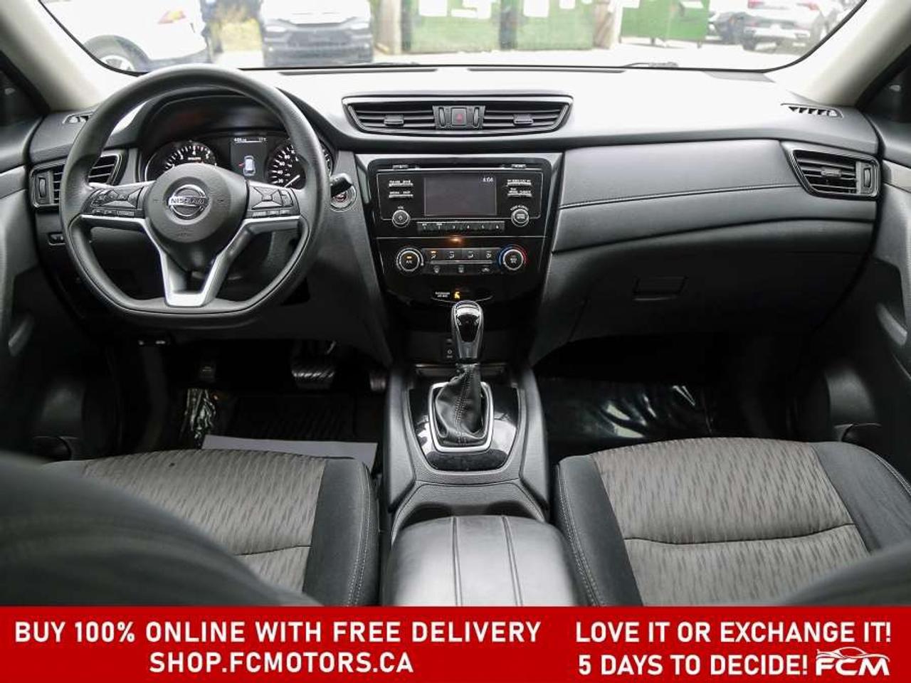 2017 Nissan Rogue SV AWD   FULLY CERTIFIED WITH WARRANTY Photo