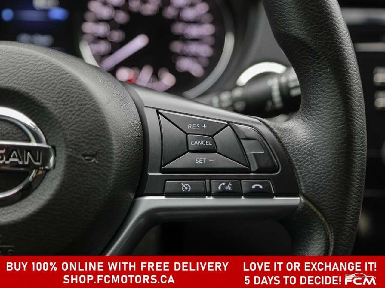 2017 Nissan Rogue SV AWD   FULLY CERTIFIED WITH WARRANTY Photo