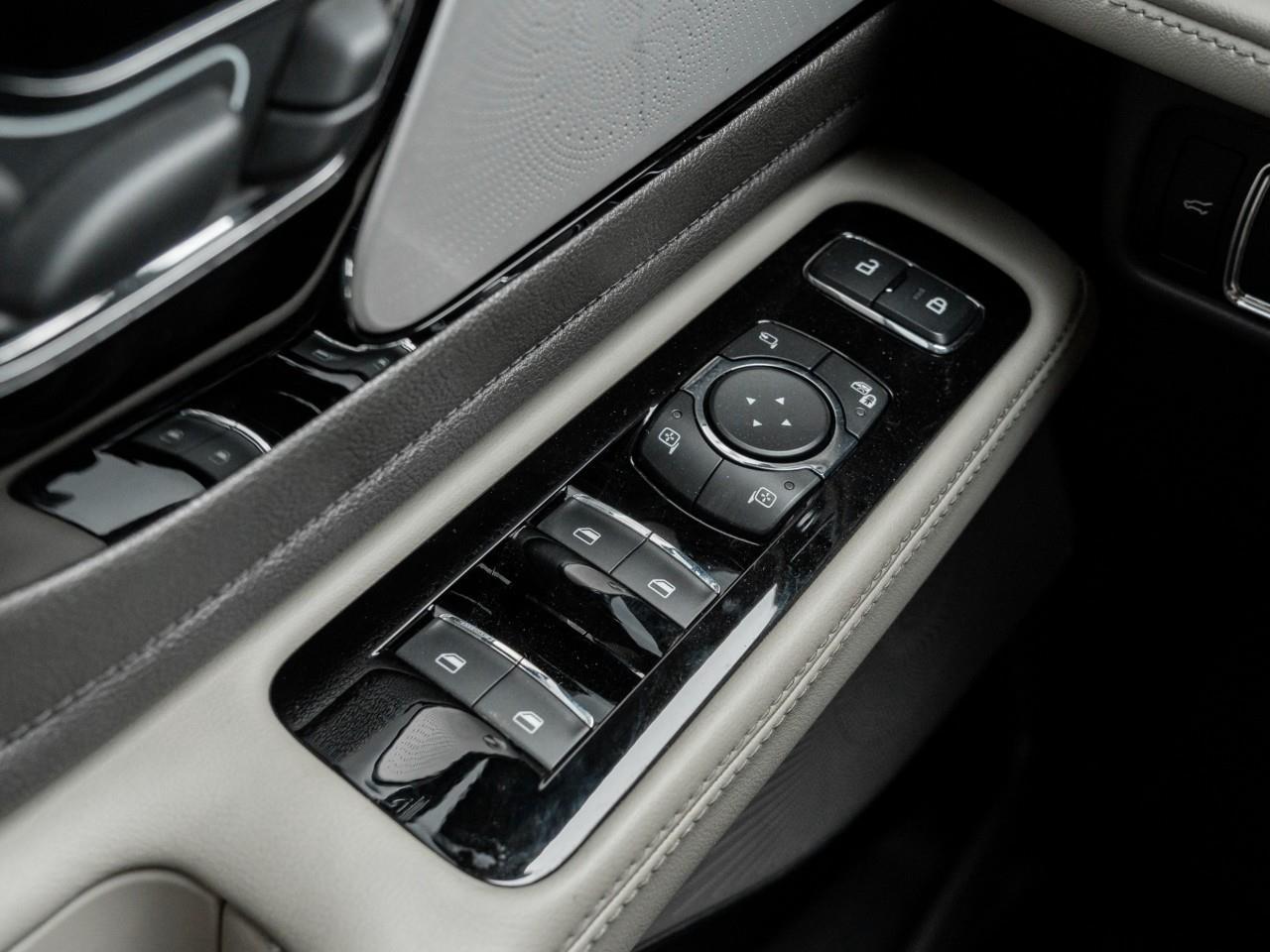 2023 Lincoln Aviator Reserve 4dr All-Wheel Drive Photo