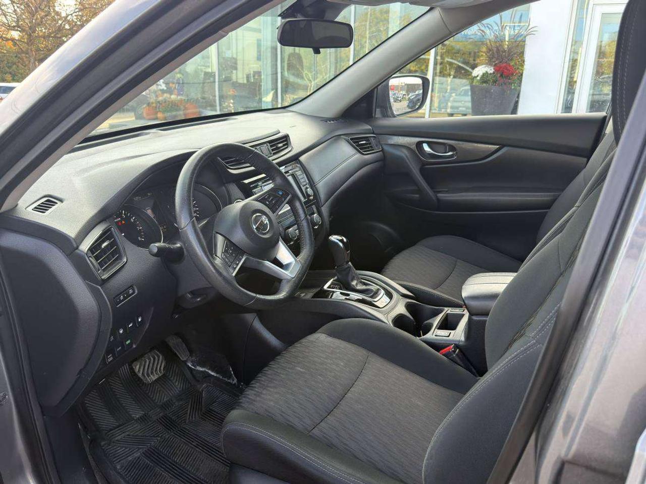 2019 Nissan Rogue  Photo