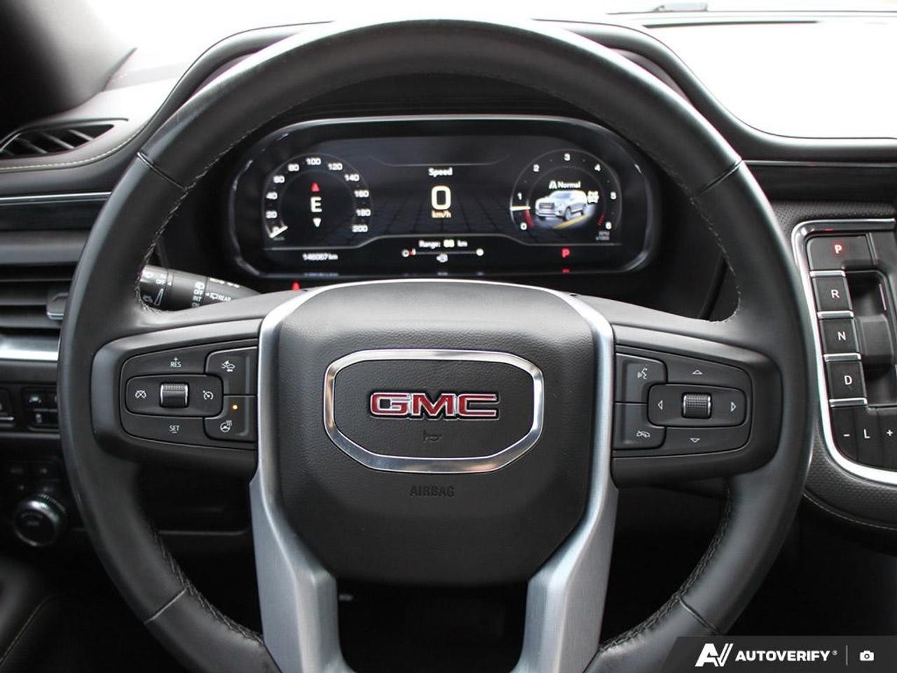 2023 GMC Yukon XL 4WD 4dr SLT Photo