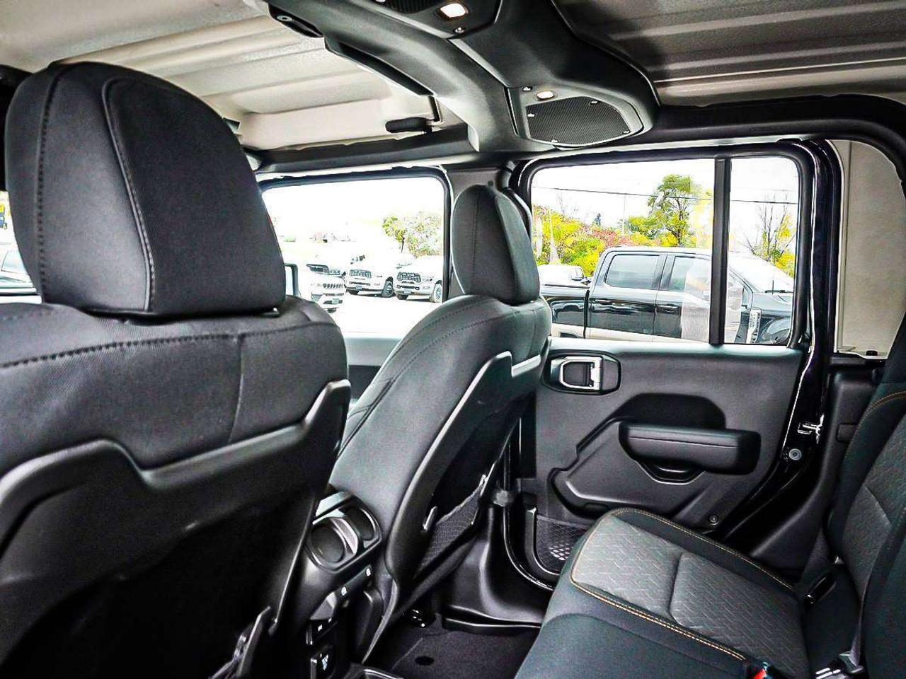2026 Jeep Gladiator  Photo