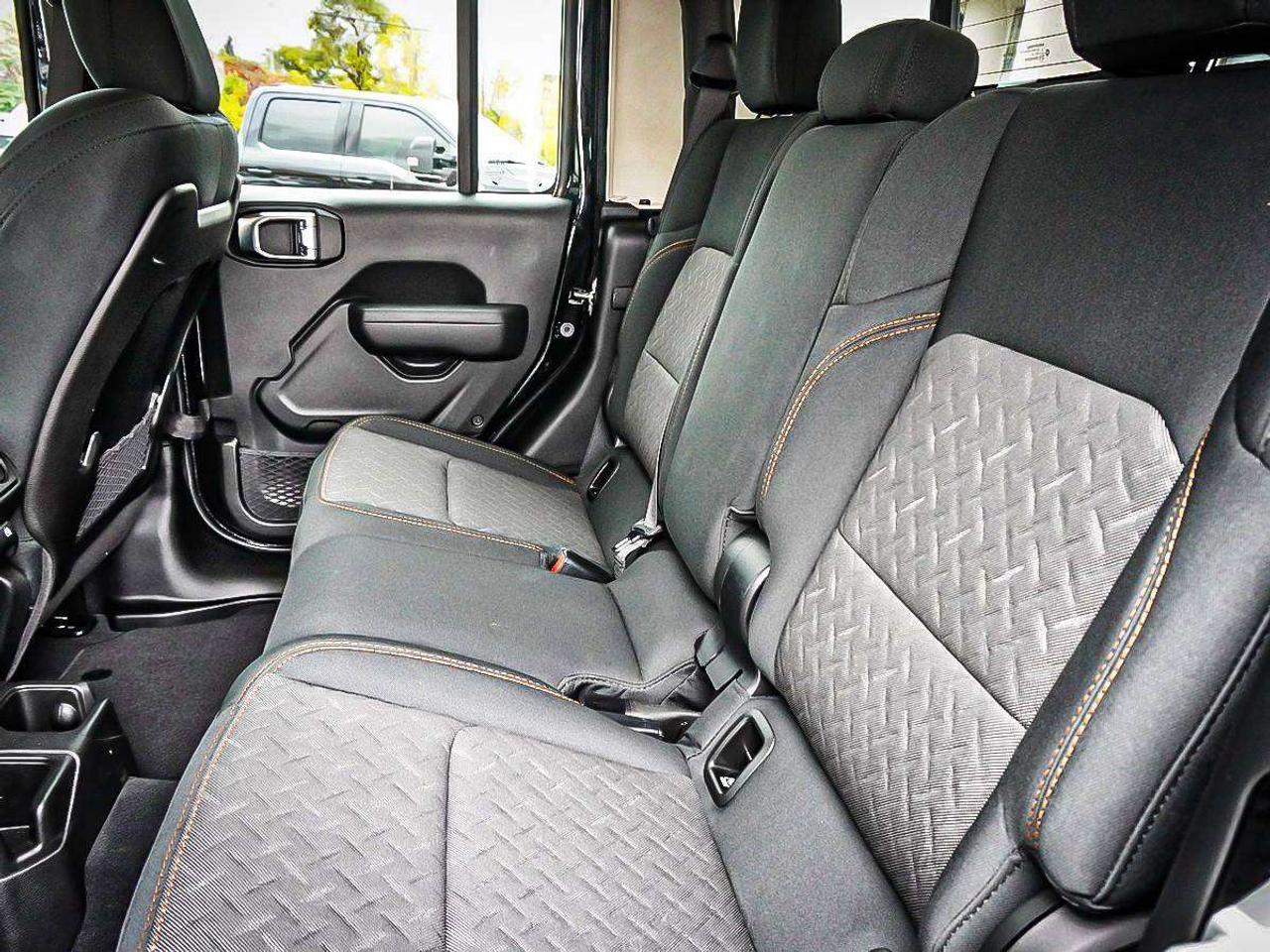 2026 Jeep Gladiator  Photo