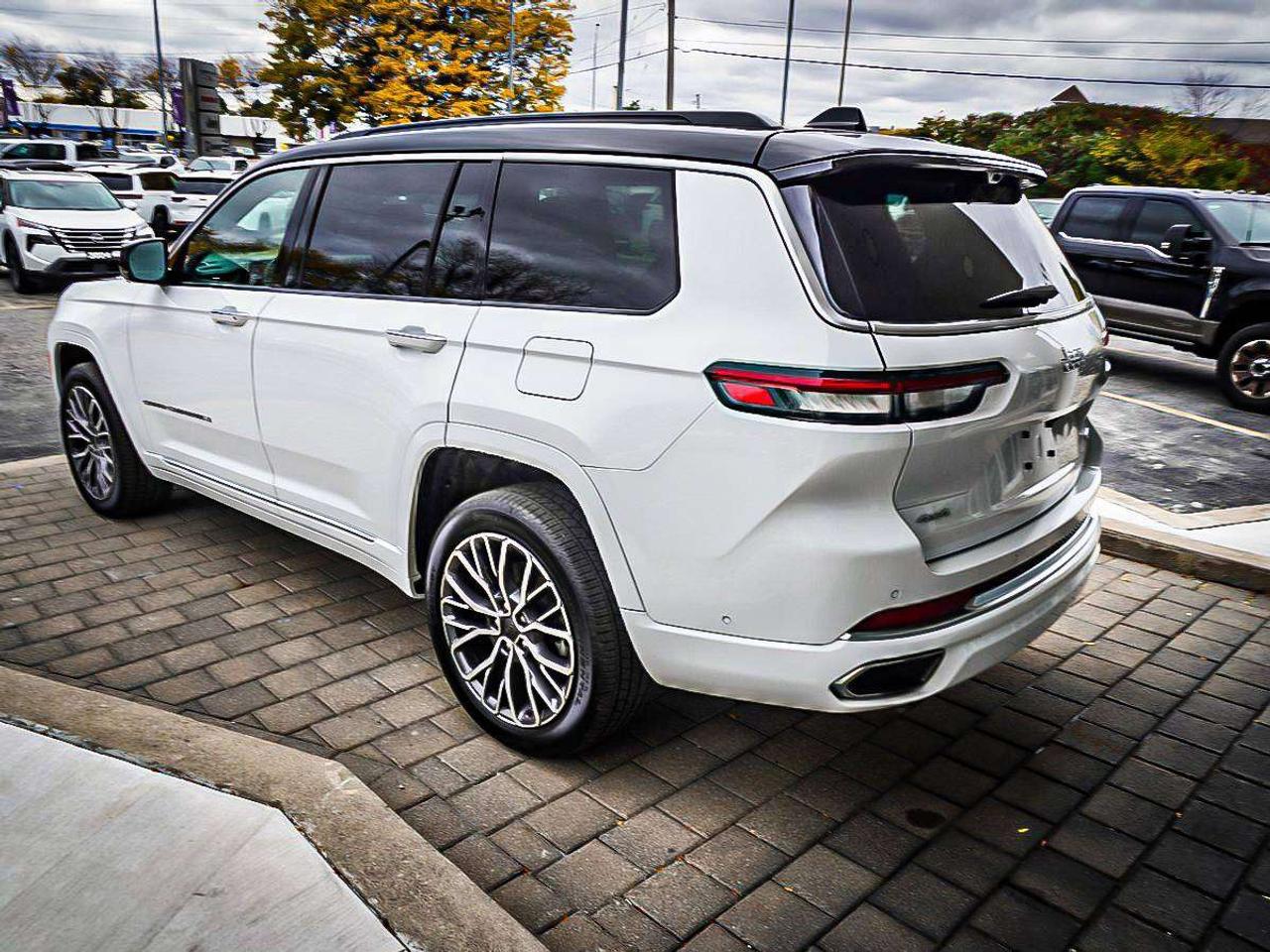 2024 Jeep Grand Cherokee  Photo