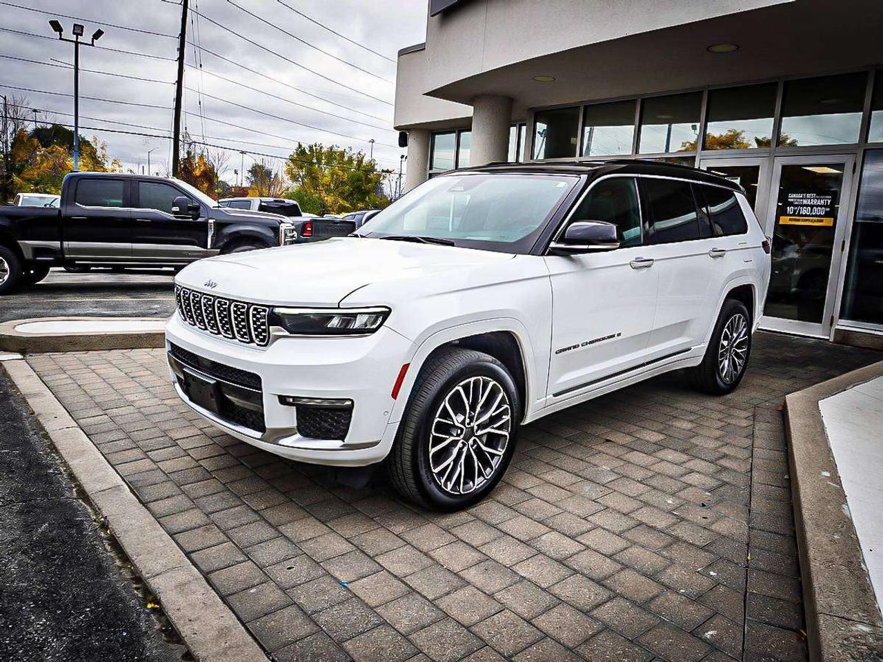 2024 Jeep Grand Cherokee  Photo