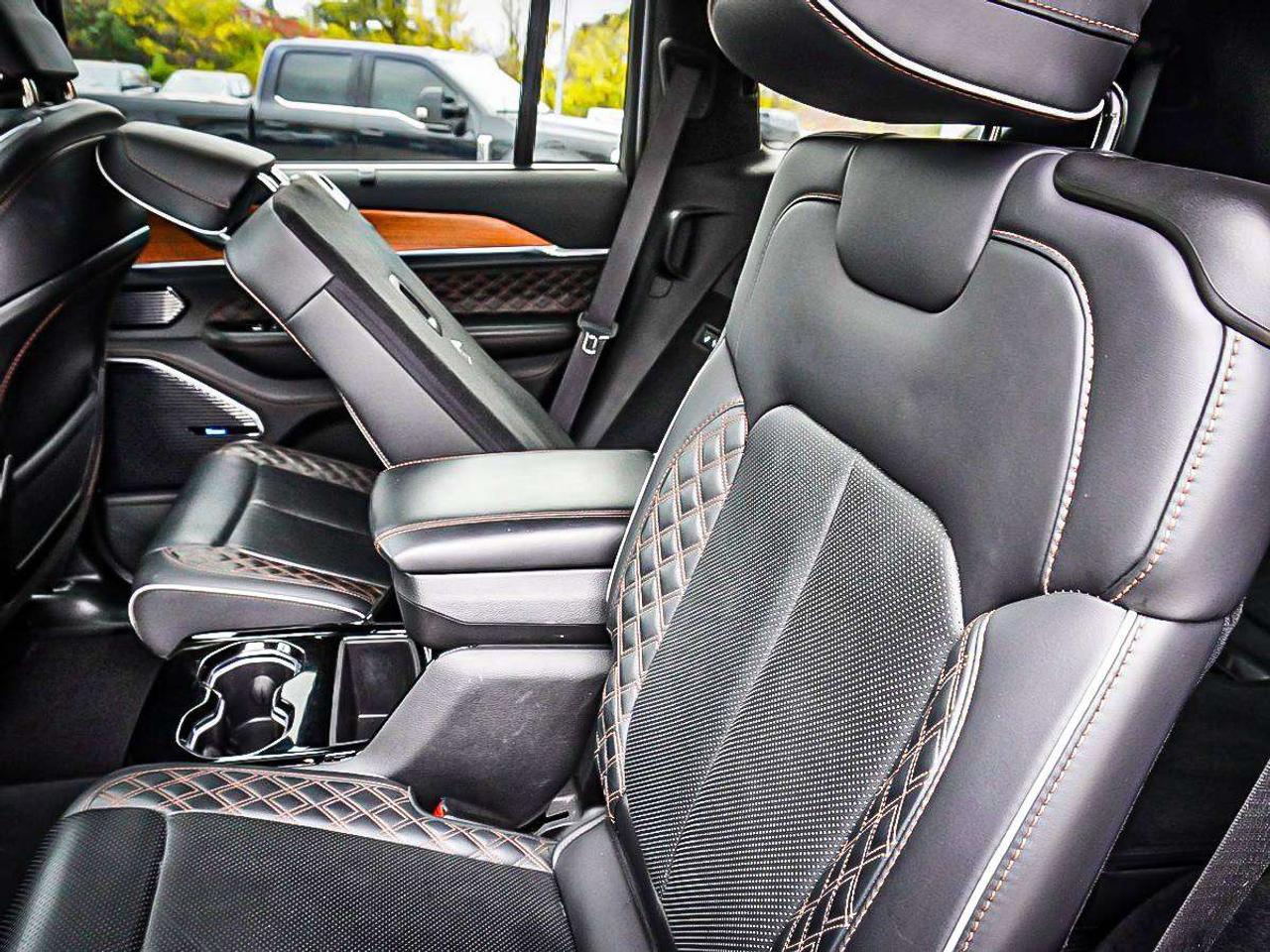 2024 Jeep Grand Cherokee  Photo