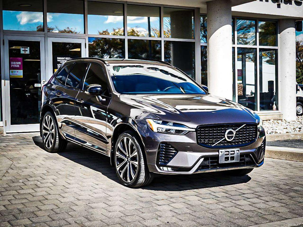 2022 Volvo XC60  Photo5