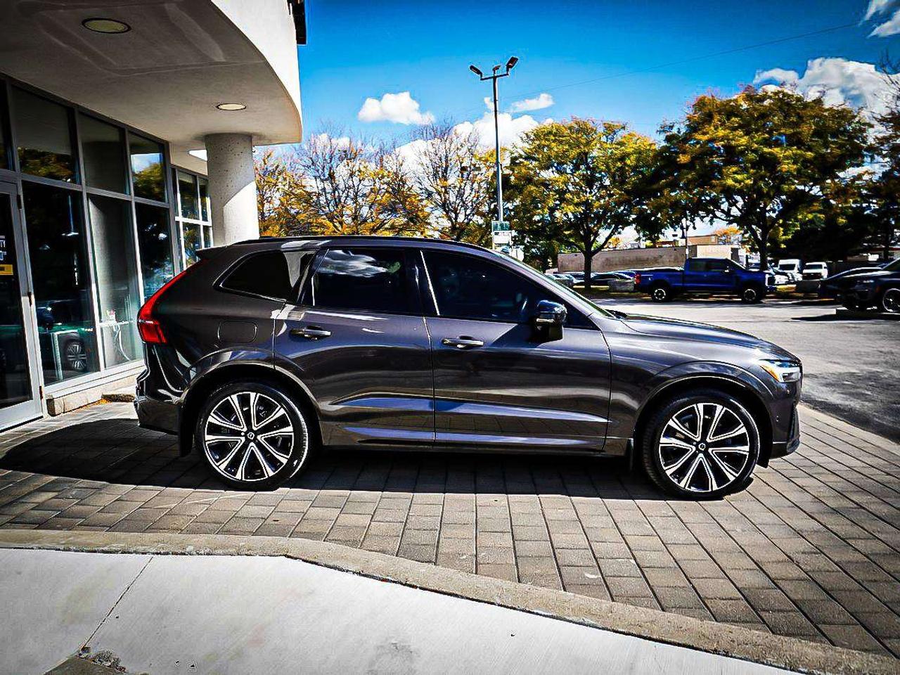 2022 Volvo XC60  Photo