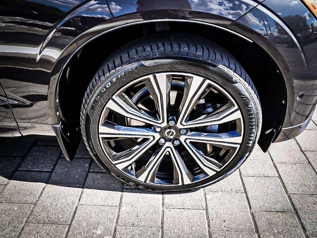 2022 Volvo XC60  Photo