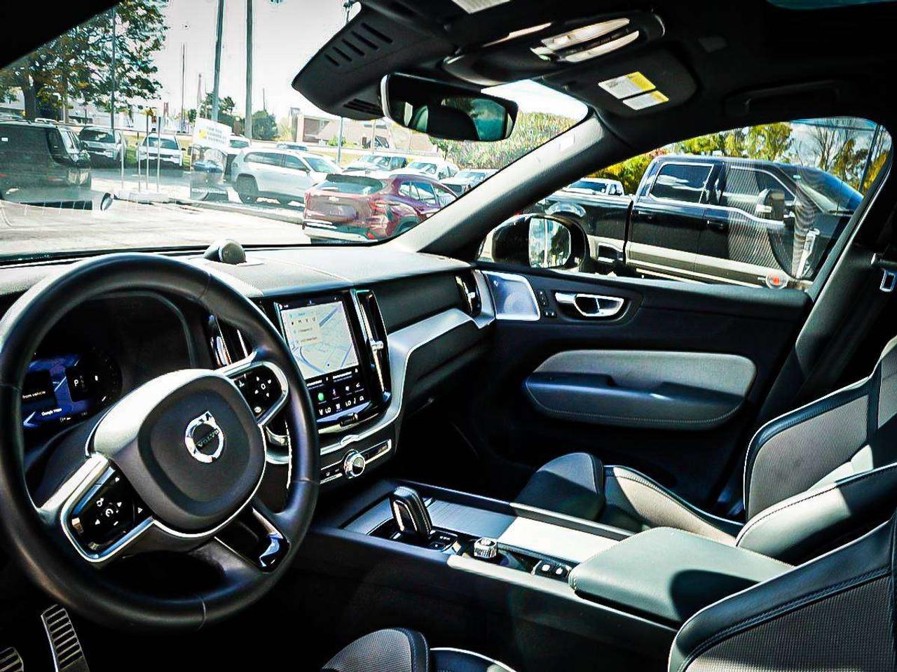 2022 Volvo XC60  Photo