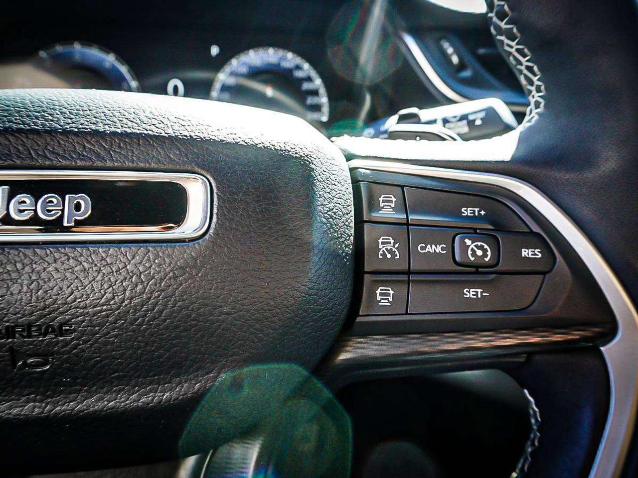 2023 Jeep Grand Cherokee  Photo
