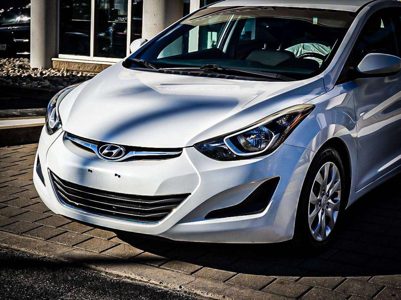 2016 Hyundai Elantra  Photo