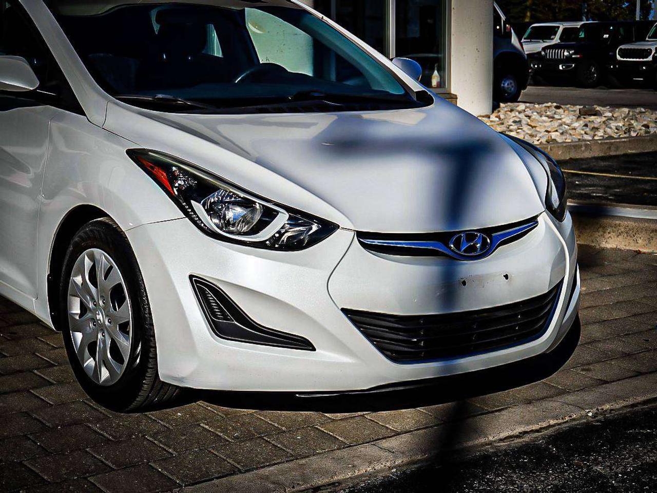 2016 Hyundai Elantra  Photo
