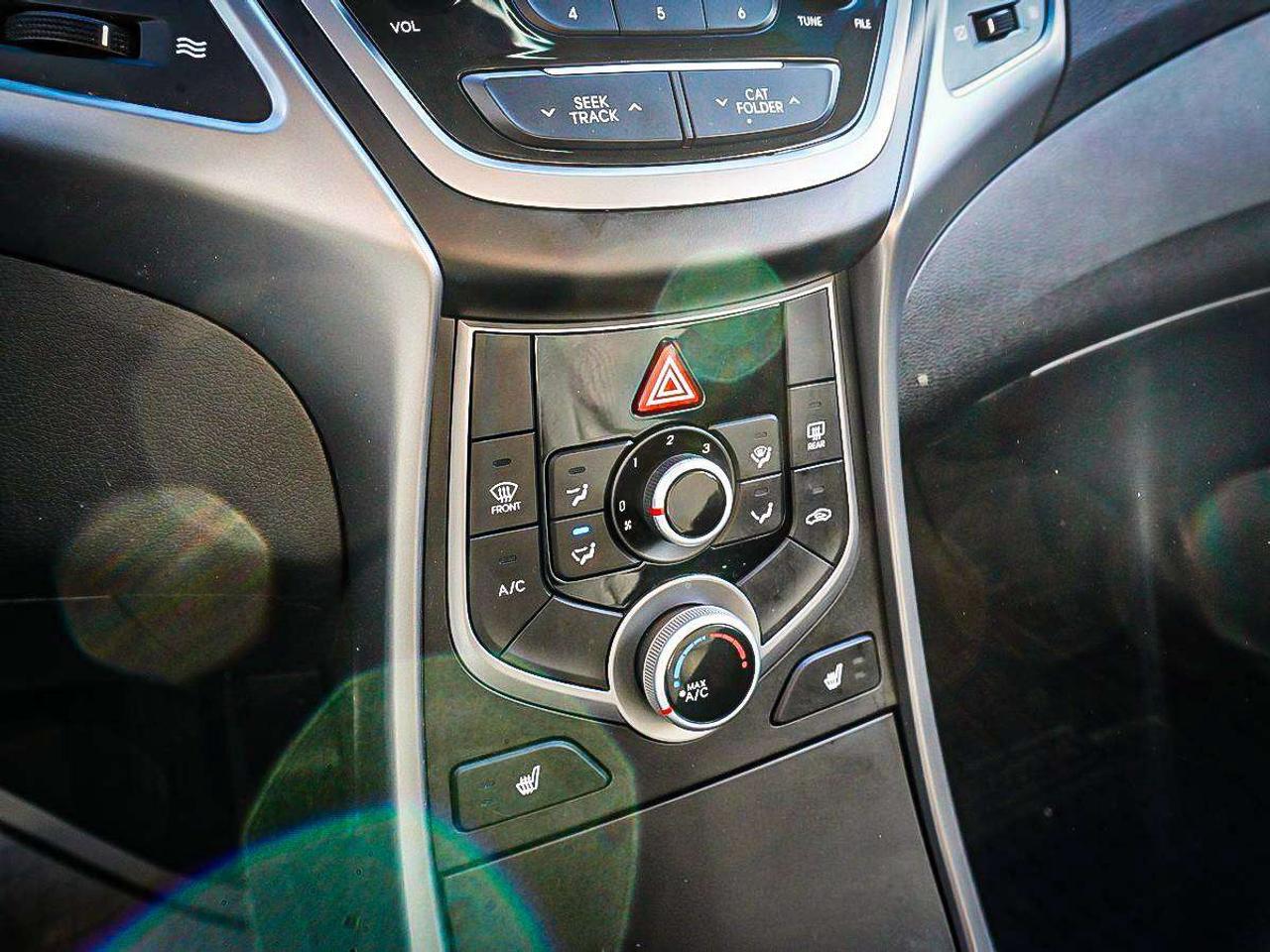 2016 Hyundai Elantra  Photo